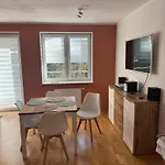Apartman Mieszkanie Srodmiescie *